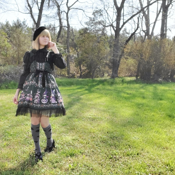 Meet your Posher - Picture 3 of 3